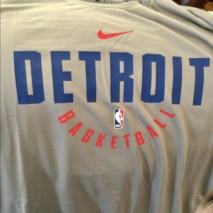 Detroit Pistons short-slerve DriFit t-shirt NWT
